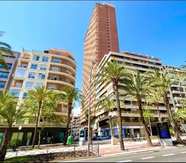 Luceros Sea View Apts -With Balcony- City&Beach Аликанте Екстериор снимка