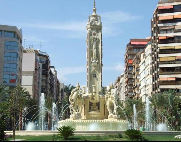 Luceros Sea View Apts -With Balcony- City&Beach Аликанте Екстериор снимка